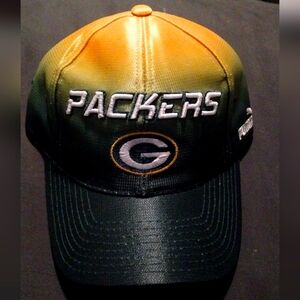 Vintage Packers Green and Yellow Cap